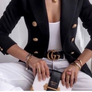 Zara navy blue blazer.